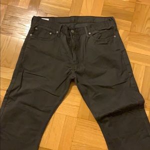 Men’s Levi’s khakis dark grey